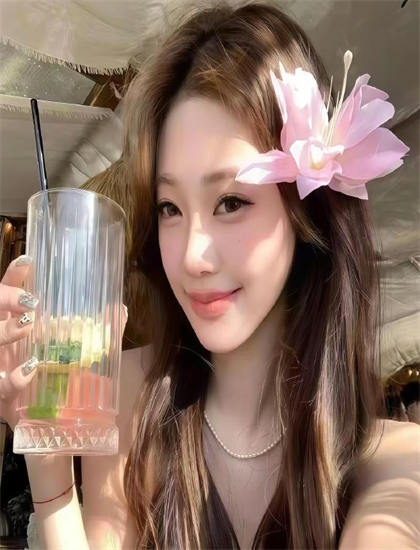 一个可疑的员工角色研究：人物性格的多维度呈现与发展 认识表演的技术要求