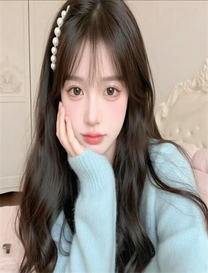 【深度分析】花儿与歌声的表演艺术与角色塑造 从艺术角度分析的专业分析